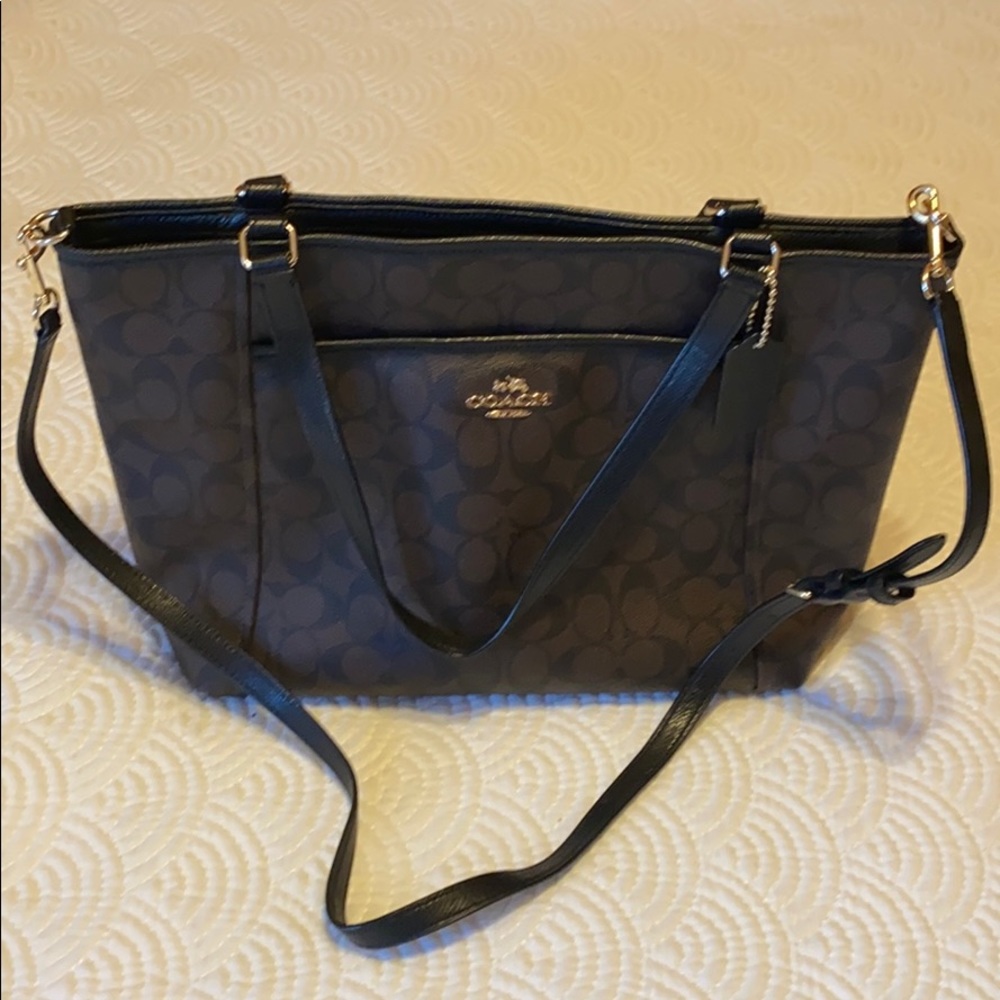 COACH Shoulder Bag